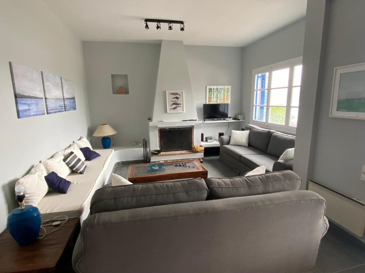 Retreat By The Sea With Pool In Porto Cheli
