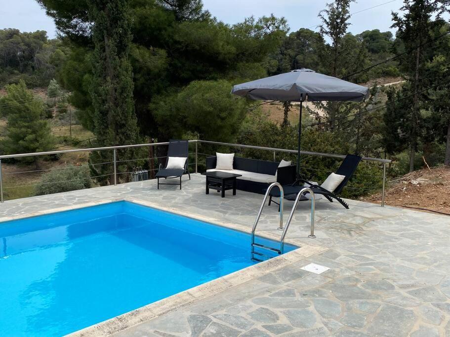 Retreat By The Sea With Pool In Villa *